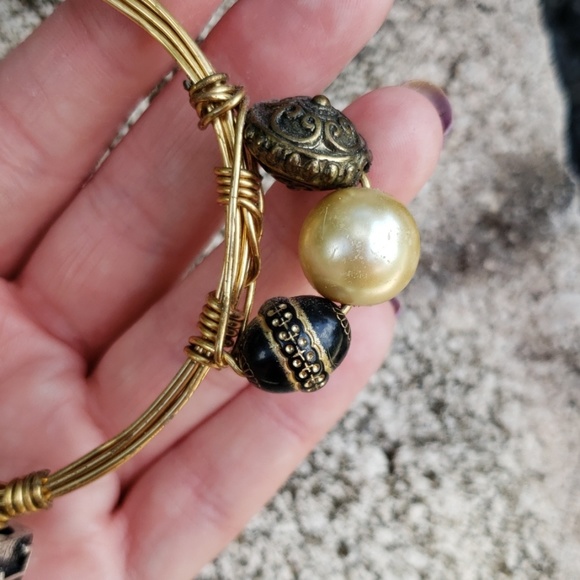 HANDMADE Metallic Gold Black Stone And Bead Wire Bracelet - Picture 4 of 7